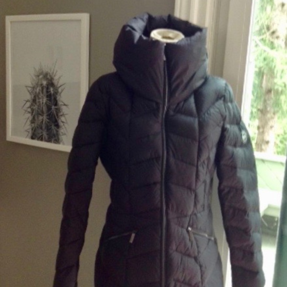 NEW MICHAEL KORS 90% DOWN QUILTED PUFF BLACK JACKET SIZE L